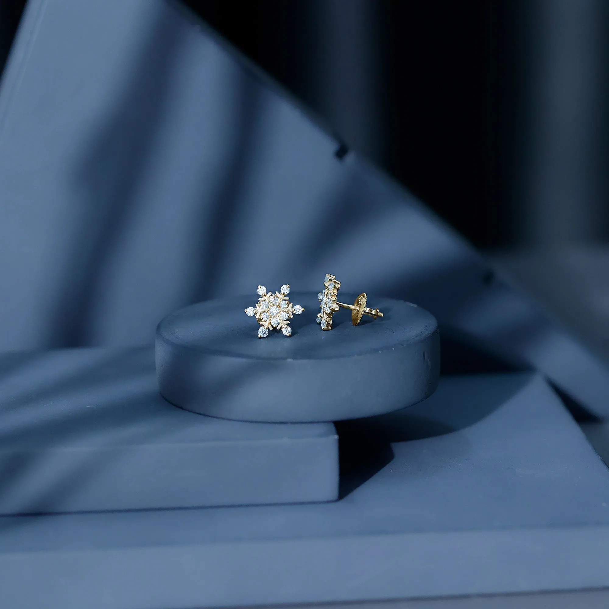 0.75 CT Moissanite Snowflake Stud Earrings