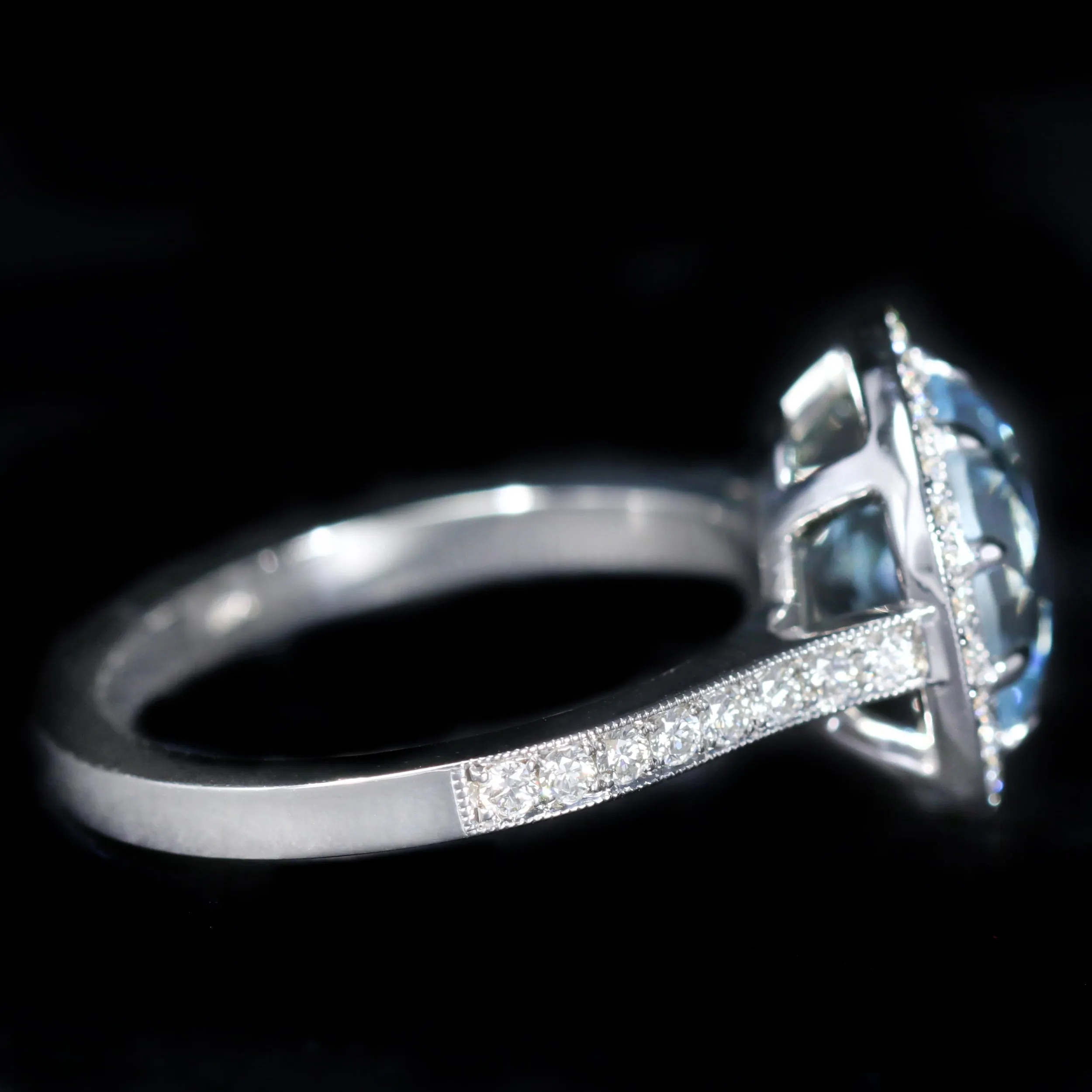 14K White Gold 2.67 Carat Aquamarine and Diamond Ring