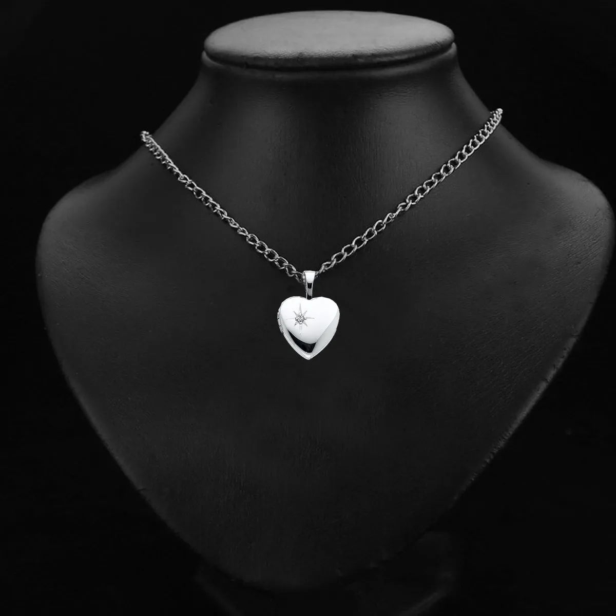 14K White Gold Cubic Zirconia Heart Locket