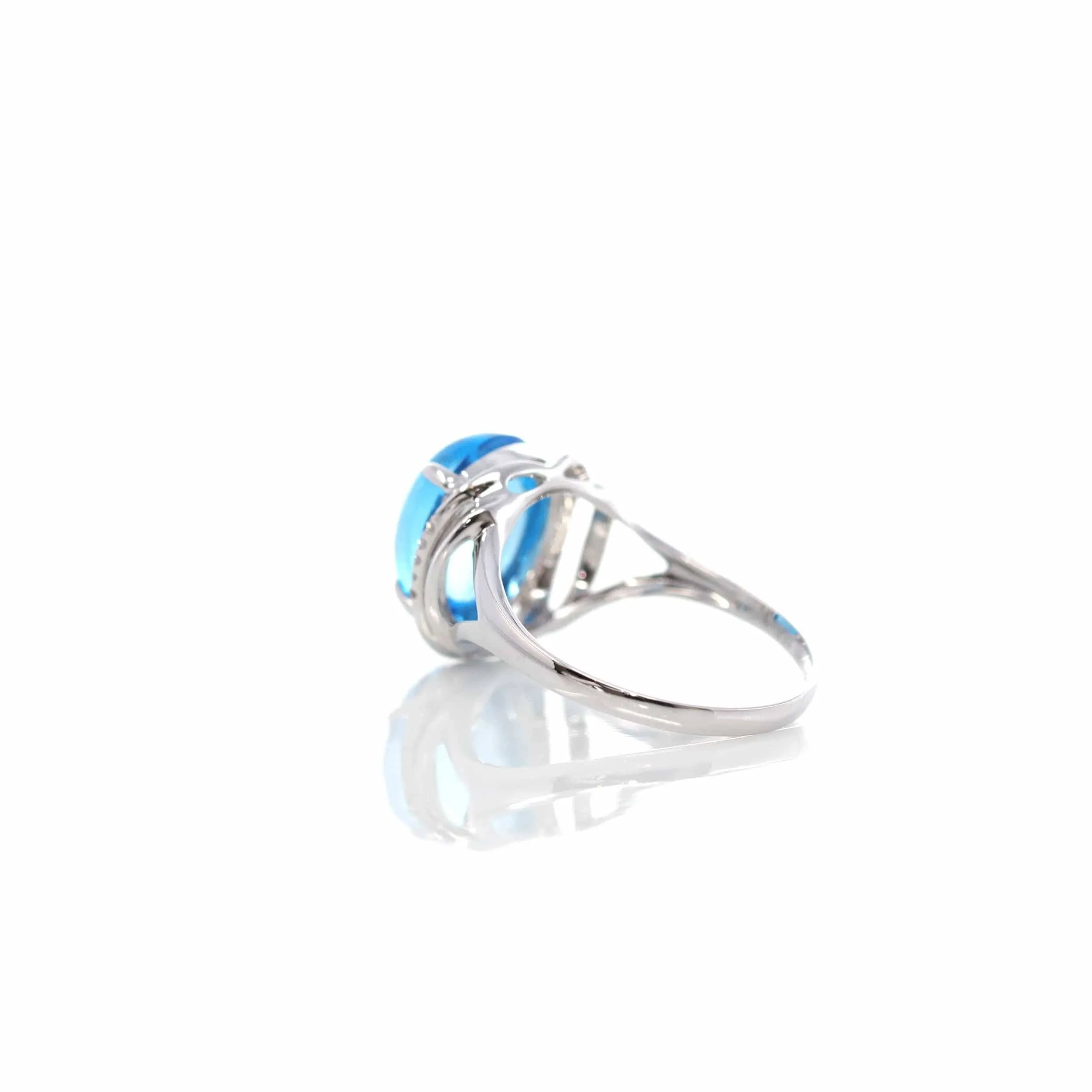 18k White Gold Genuine Swiss Blue Topaz Ring with Diamonds