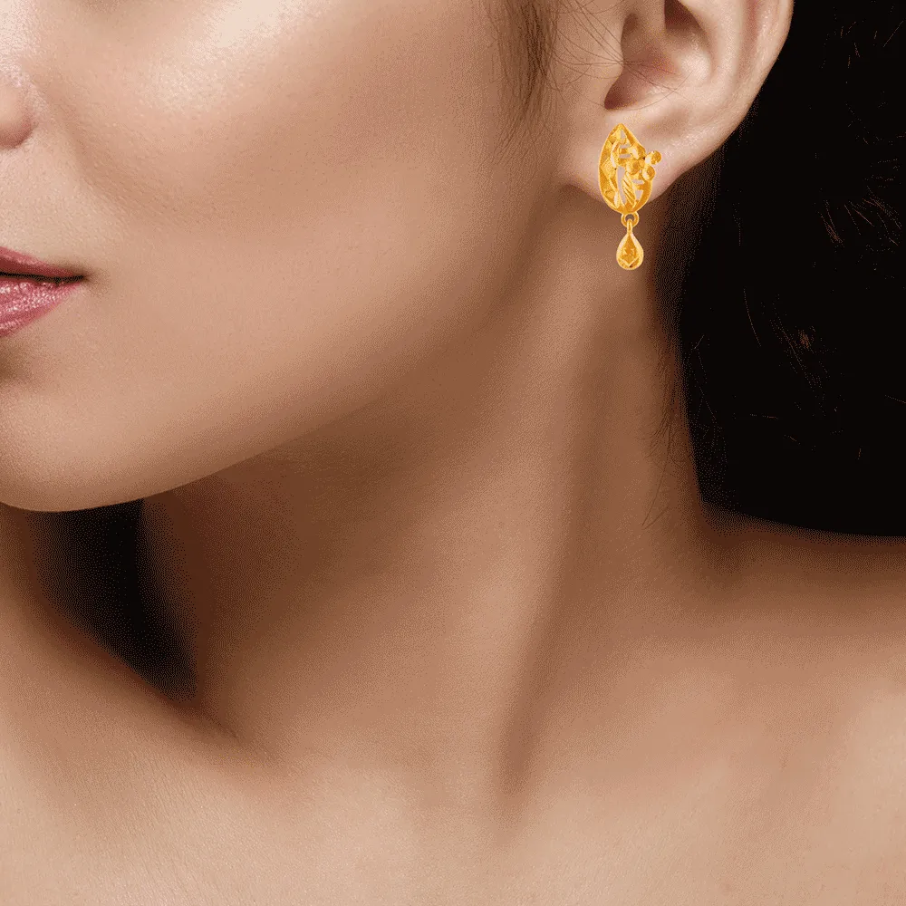 22KT (916) Yellow Gold Stud Earrings For Women