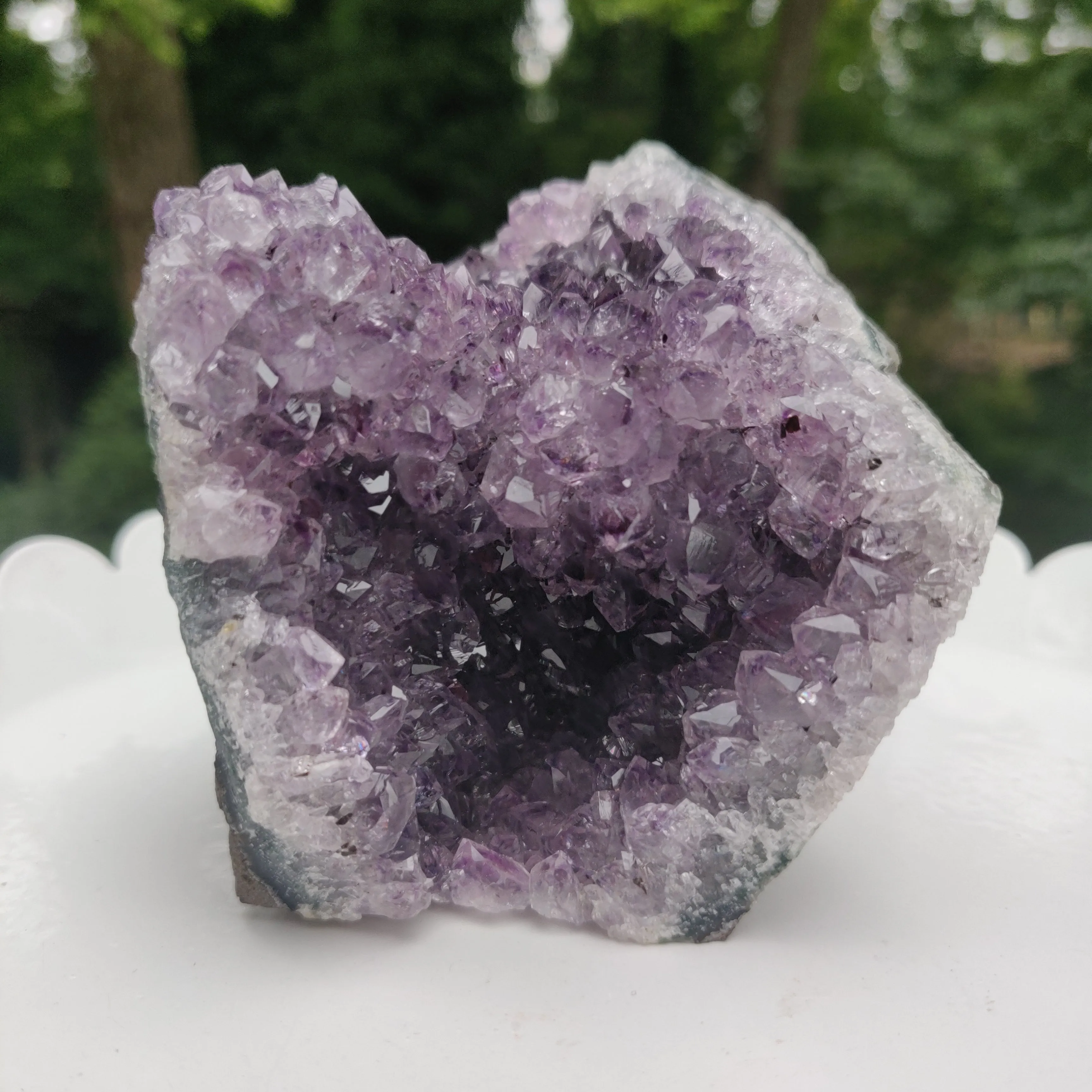 Amethyst Geode Free Form, Cut Base (#29)