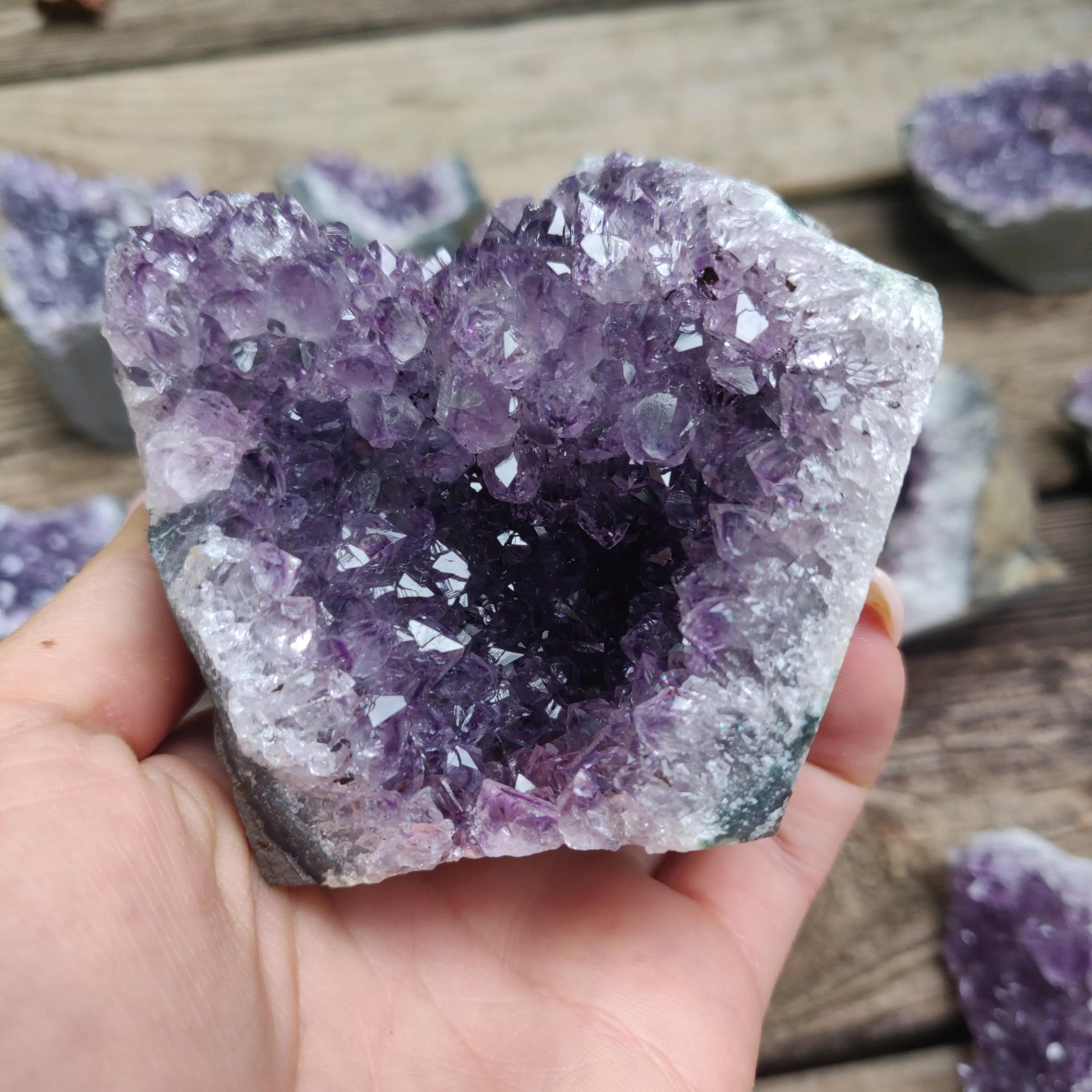 Amethyst Geode Free Form, Cut Base (#29)