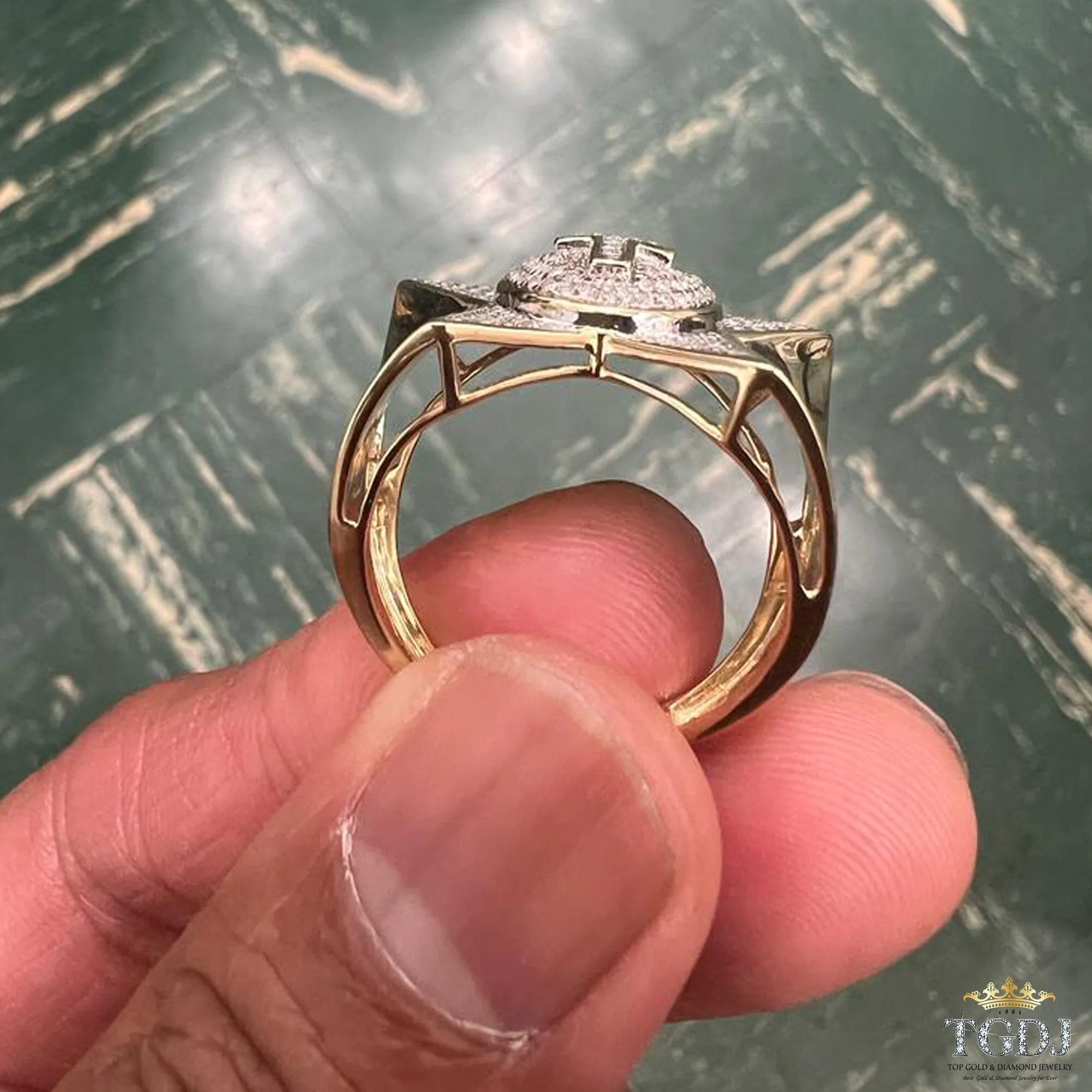 Authentic 10k Yellow Gold Iced out Diamond Star Ring for Unisex -Real Diamond Gold Ring, Star Diamond Ring, G-H Color, I1-I2 Clarity