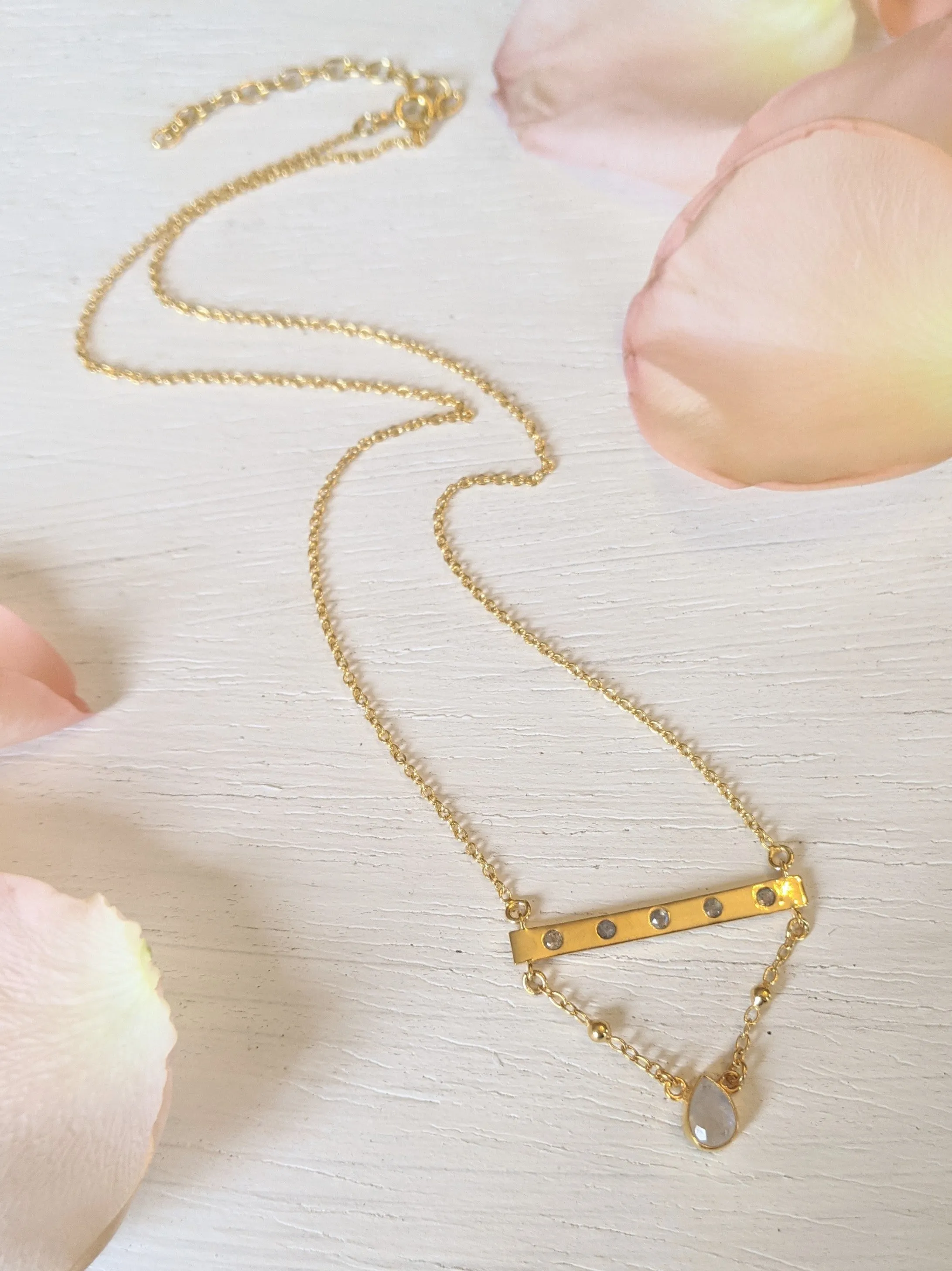 Bridged Bar Necklace