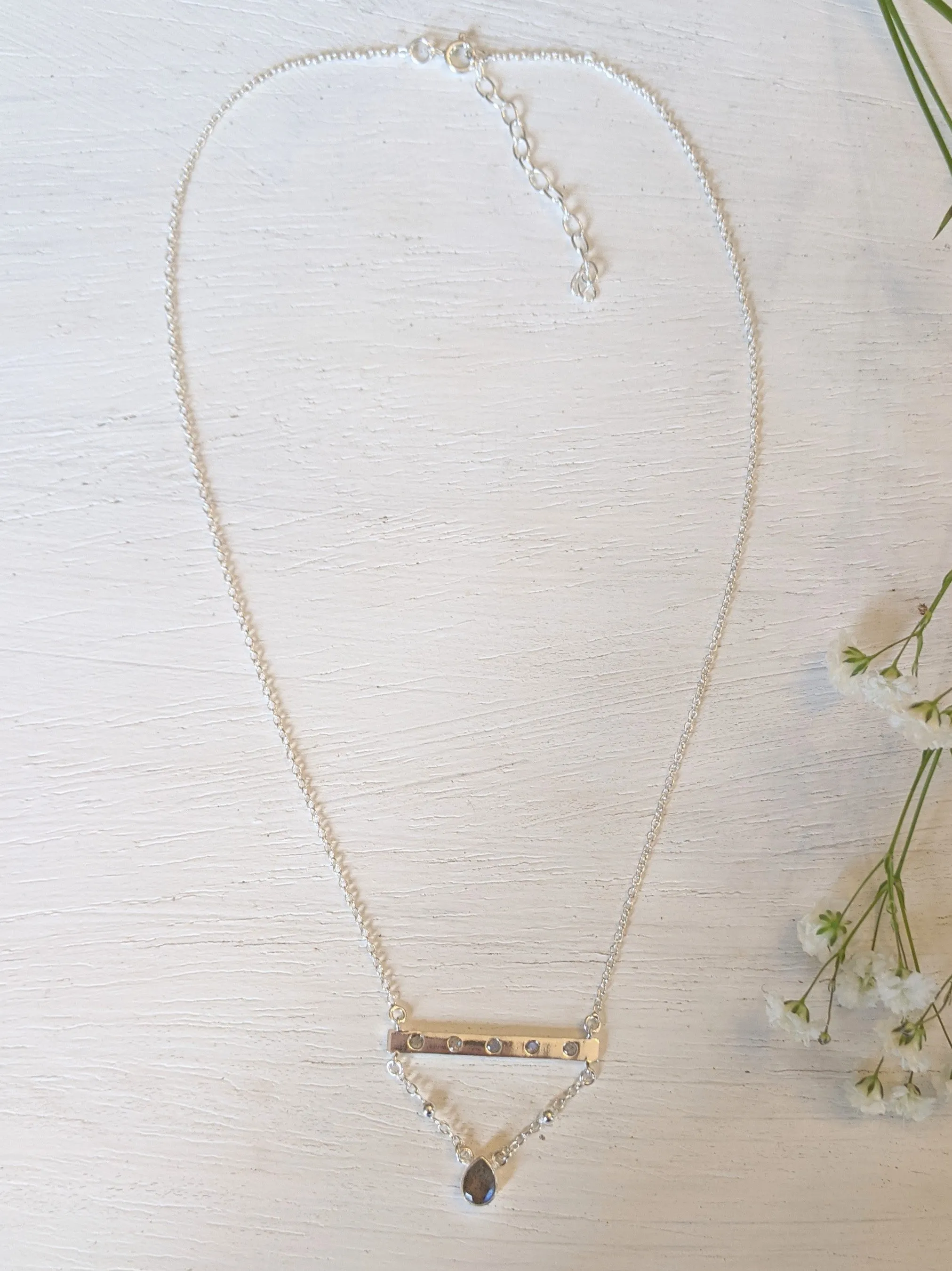 Bridged Bar Necklace