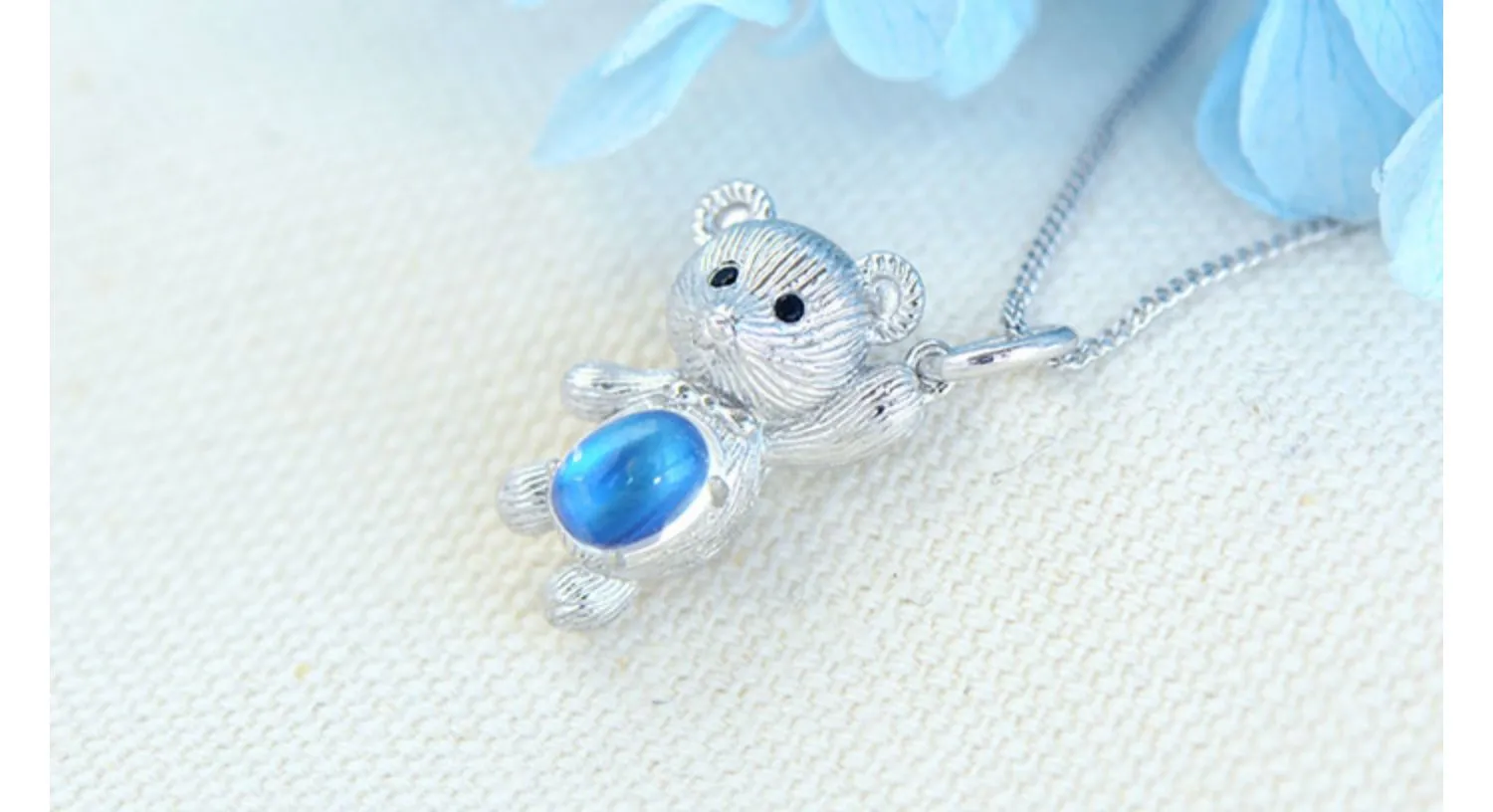 Chic Womens Sterling Silver Bear Moonstone Pendant Necklace for Women