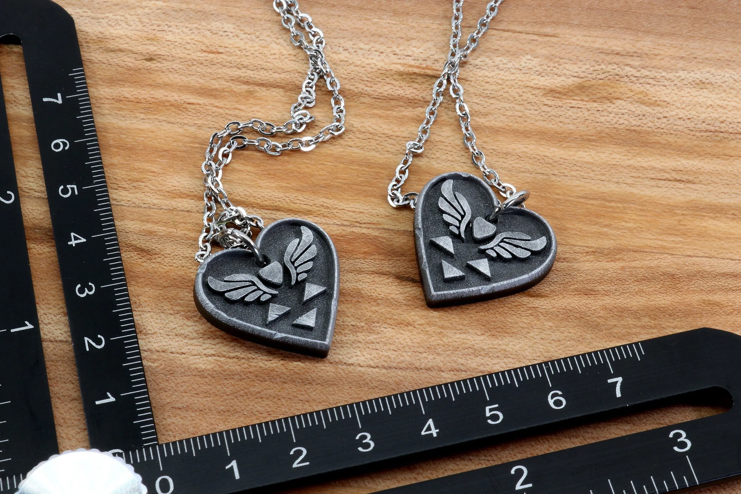 Deltarune Heart Symbol Locket Necklace - Deltarune