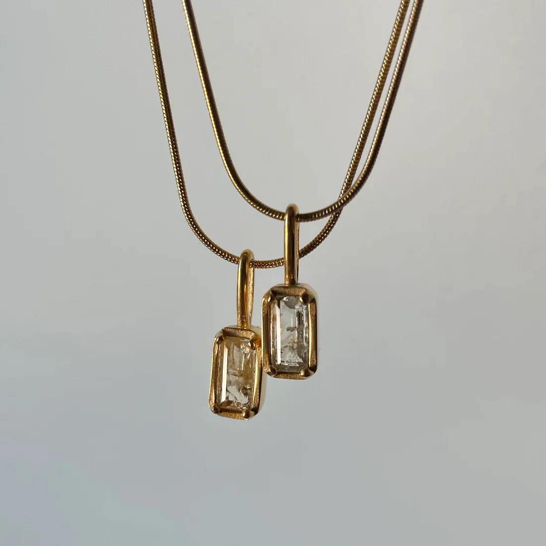 Gemstone Pendant Necklace | Moonstone