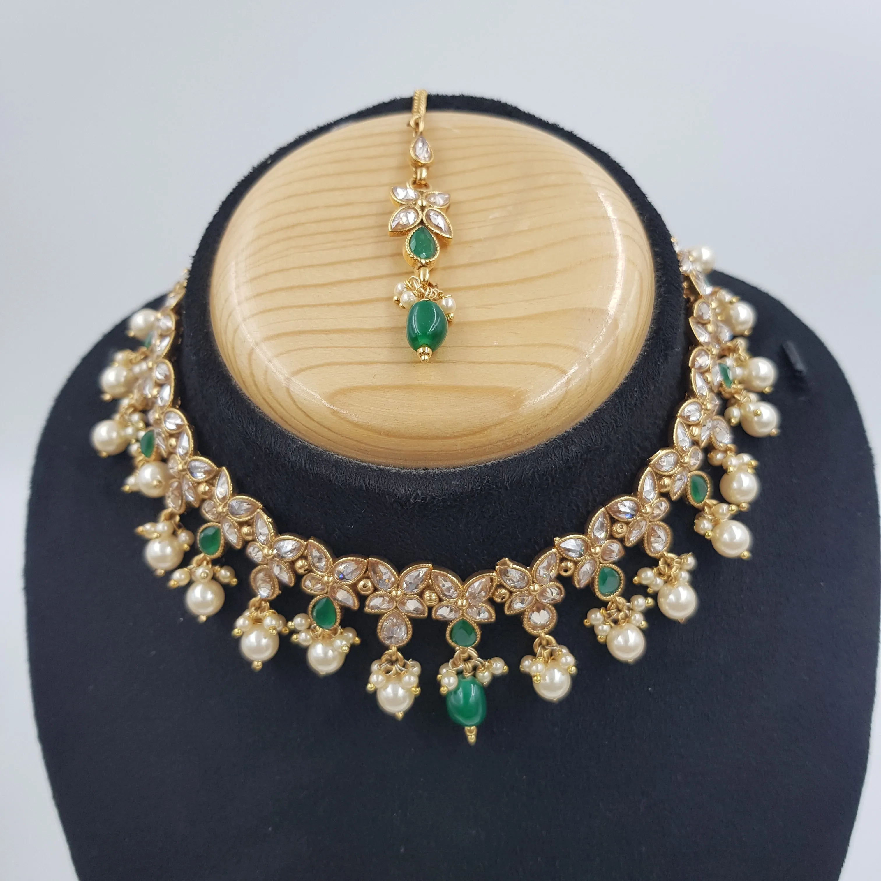 Green Gold Look Necklace Set 7806-1529