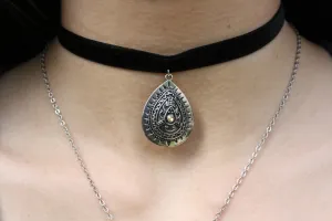 Hazelbrooke Choker
