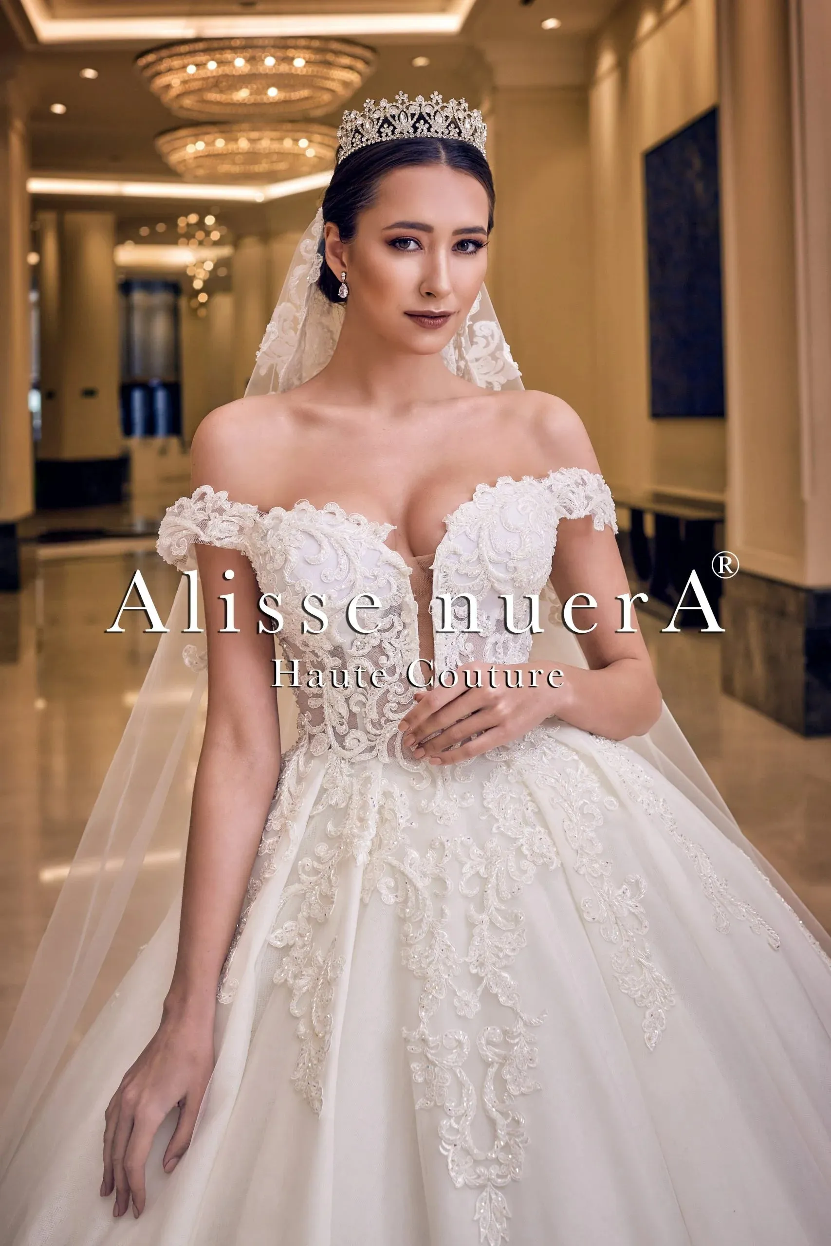 Lace Embroidered Hemline Princess Ball Gown Wedding Dress