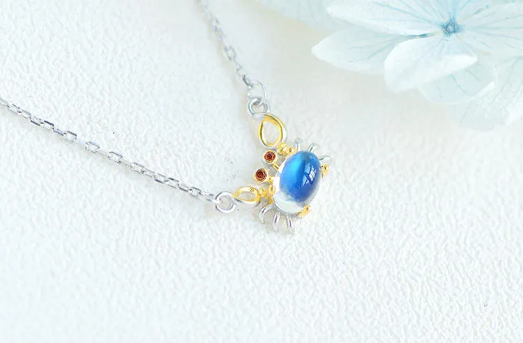 Ladies Crab Shaped Gold Plated Silver Moonstone Pendant Necklace June Birthstone For Women