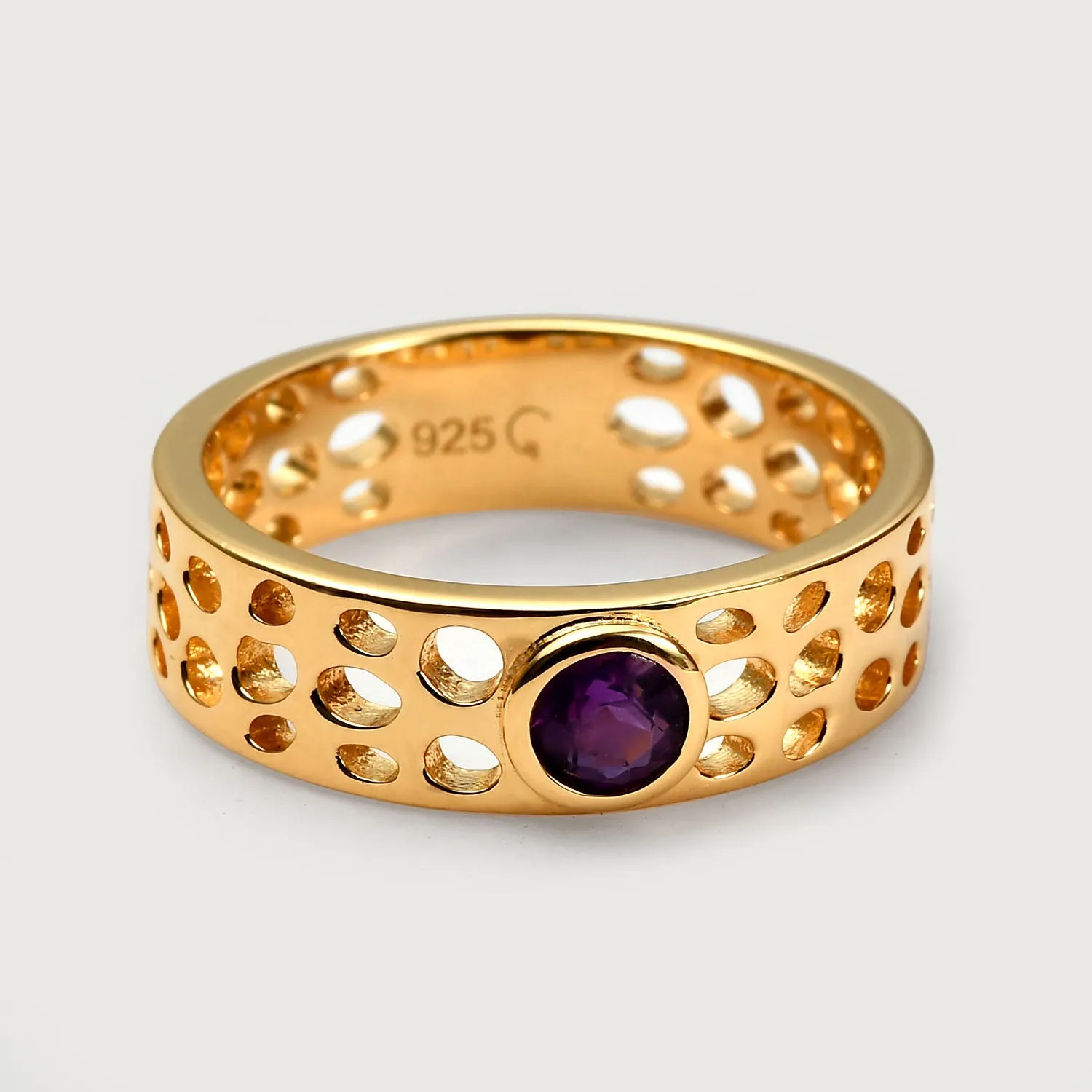 Lattice Band Ring with Solitaire Amethyst