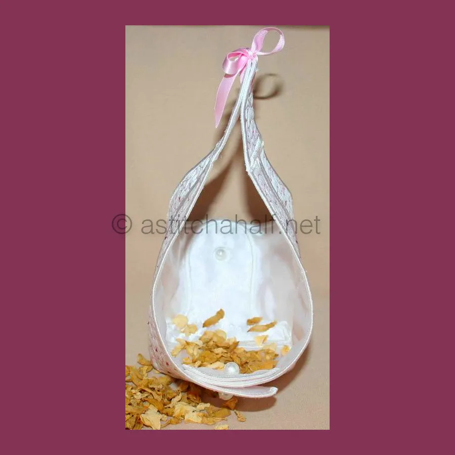 Regal Basket