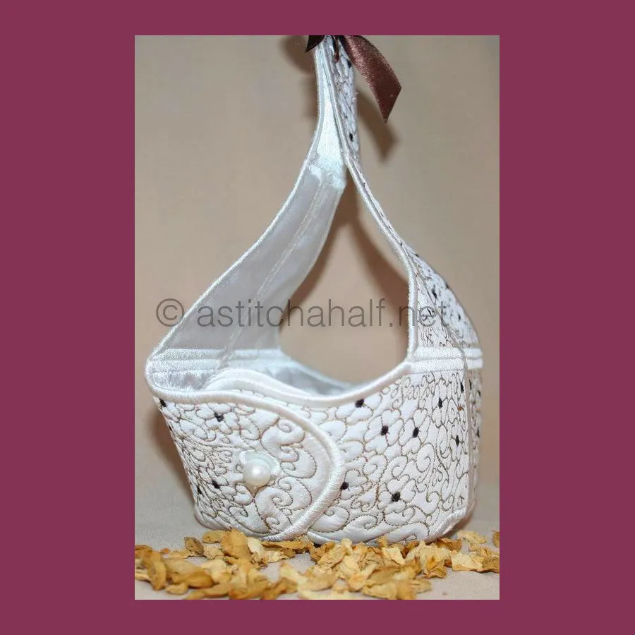 Regal Basket