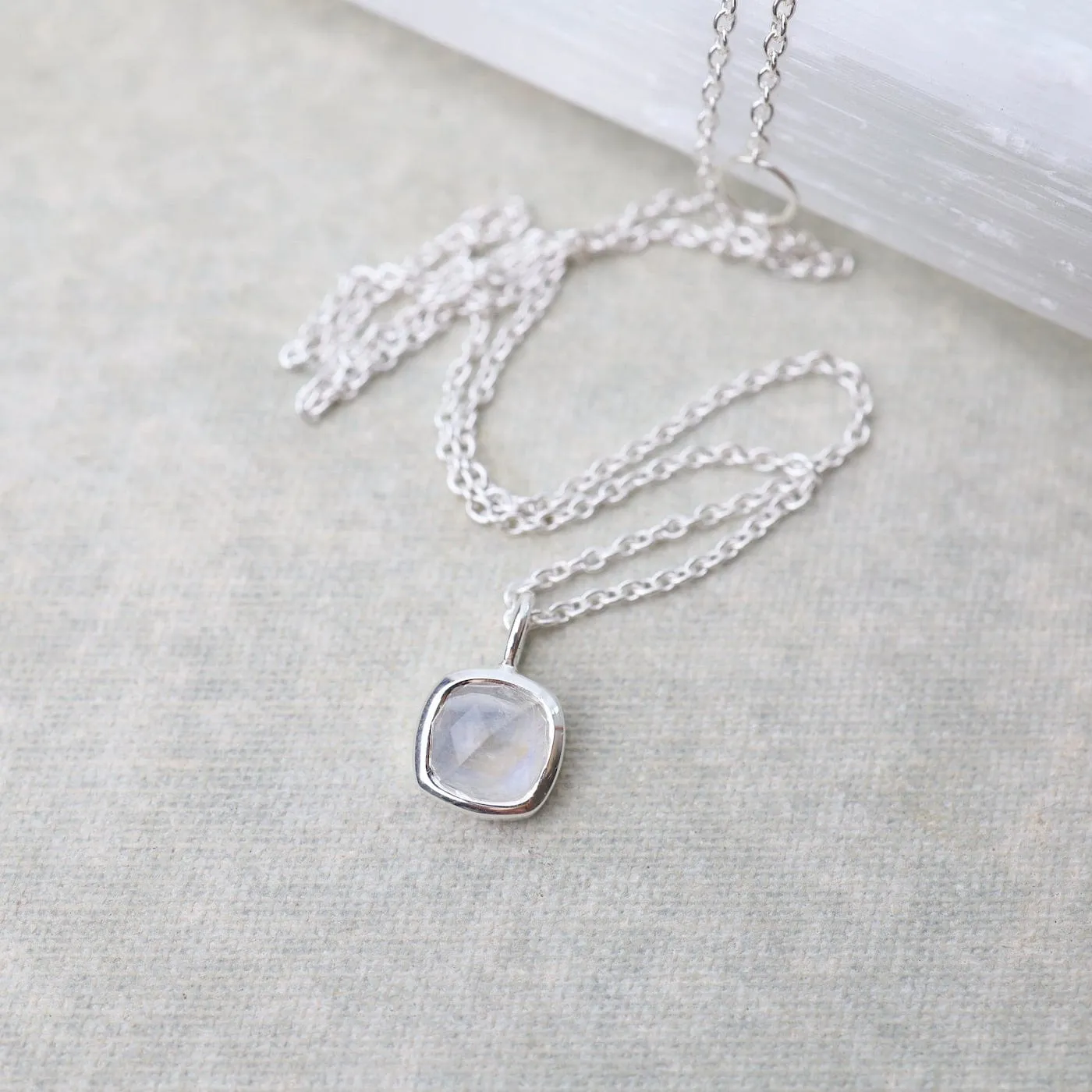 Rose-cut Rainbow Moonstone Cushion Necklace