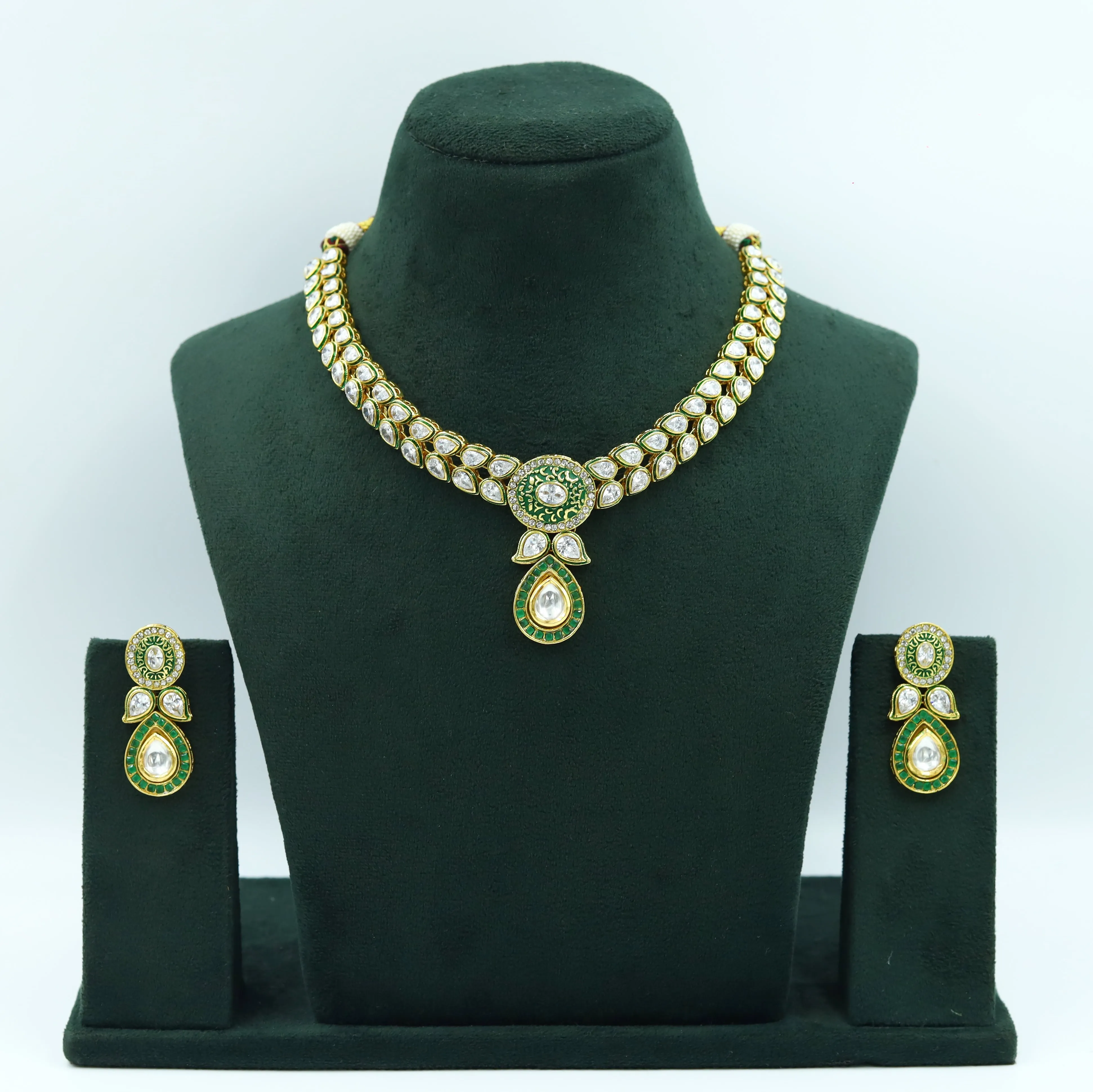 Round Neck Polki Necklace Set 1000-21