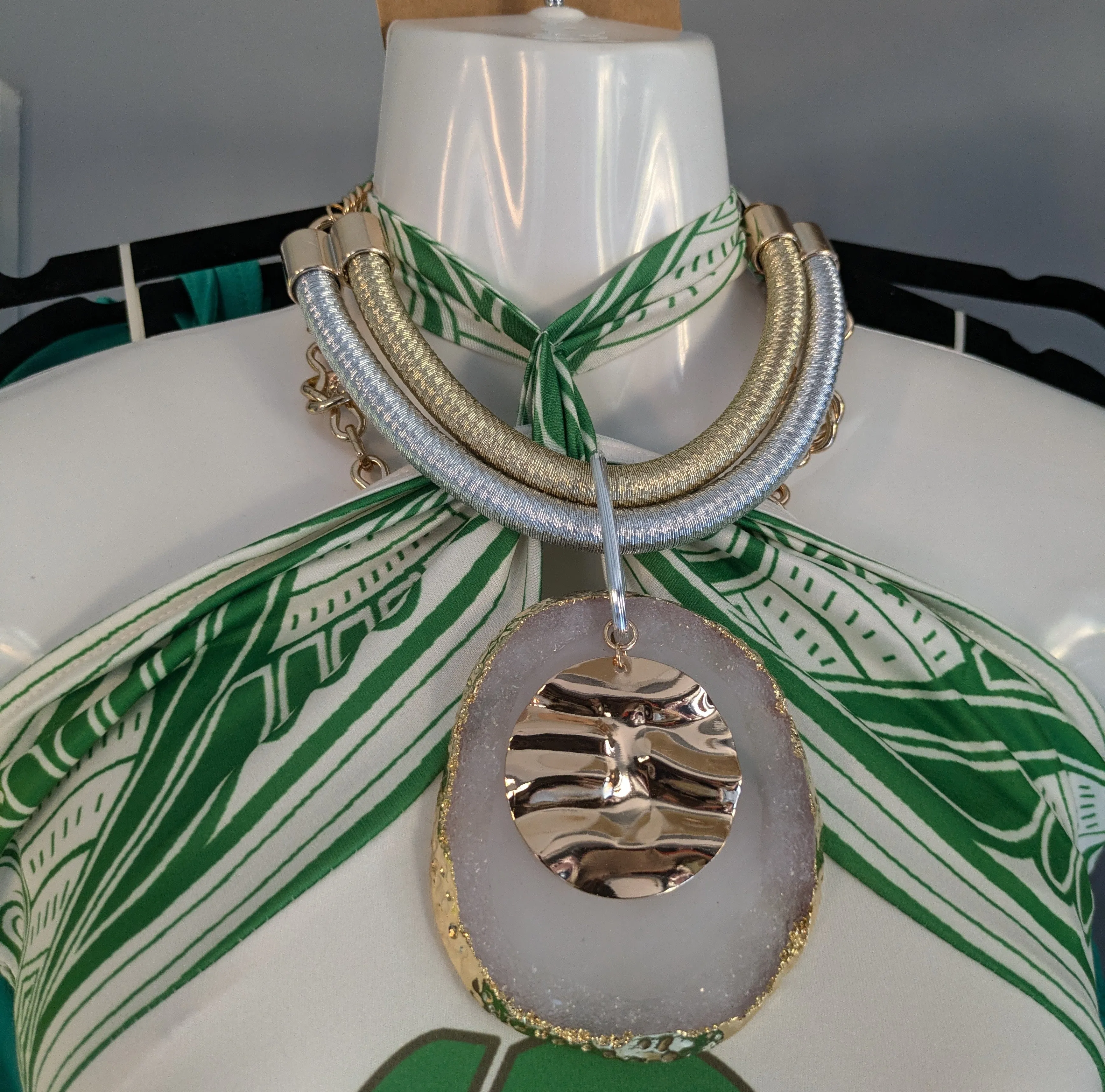 Sahrah Necklace