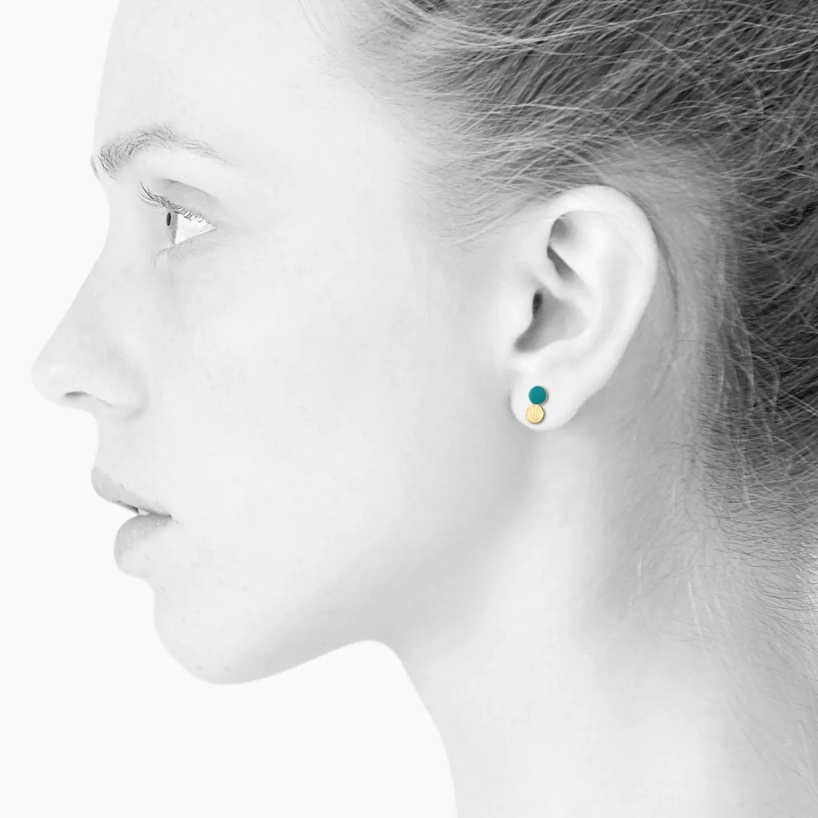 Spot Dotty ørestikker. Unisex. Aquamarine, guld. Scherning København