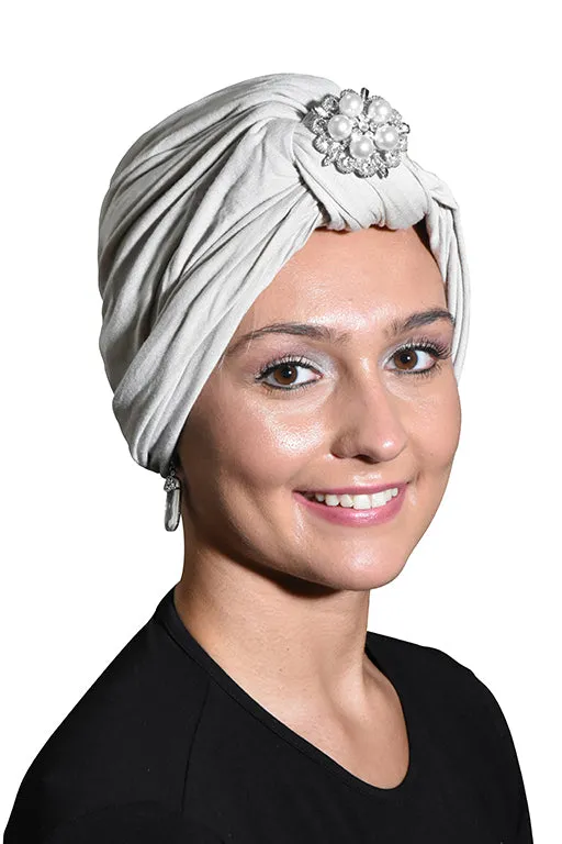 Turban with Silver Pearl Diamond