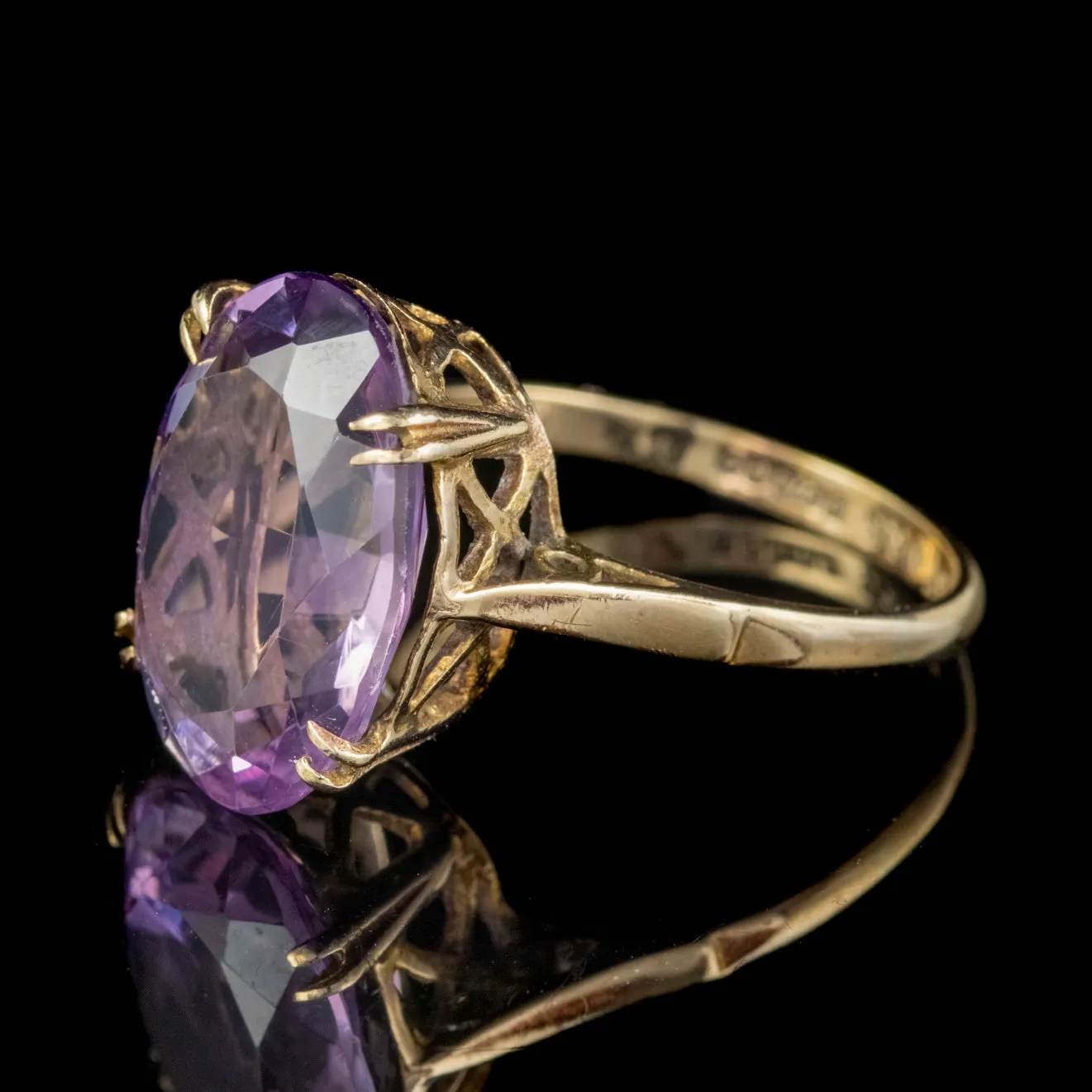 Vintage Amethyst Ring 8Ct Amethyst 9Ct Gold Dated 1963